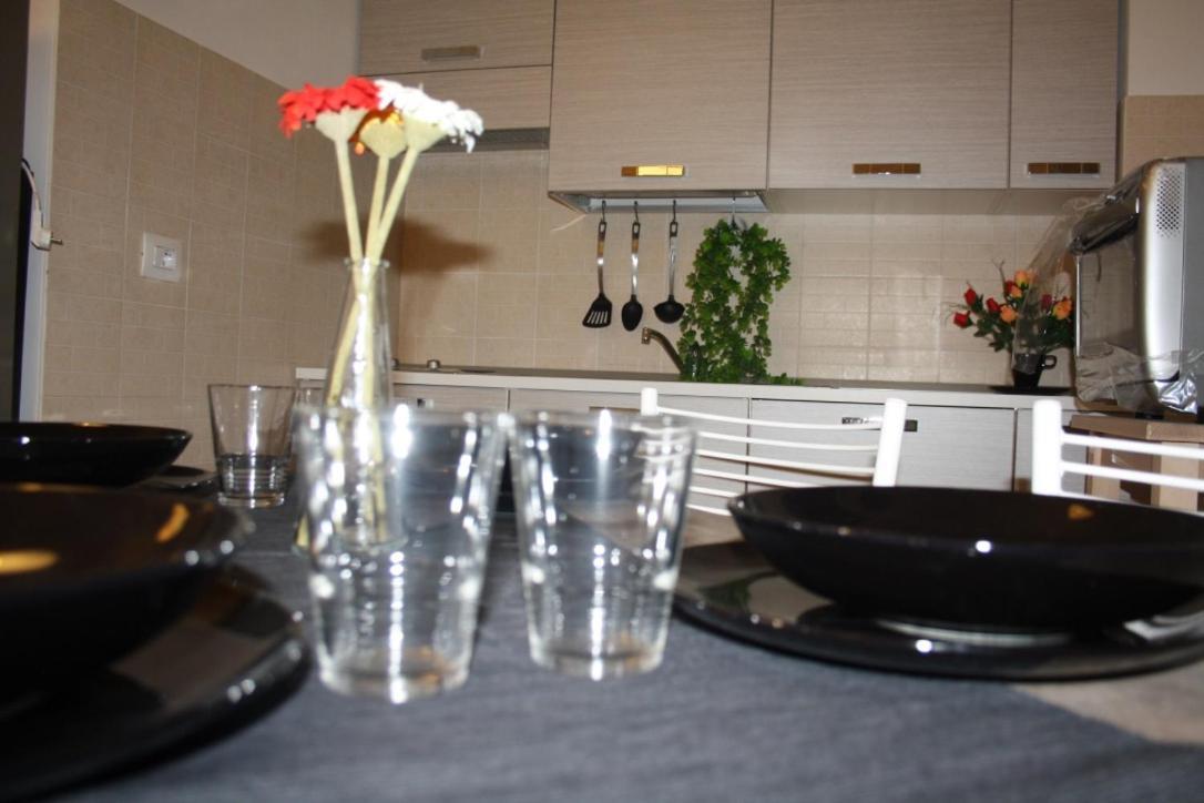L'Angolo Di Cielo Apartment กาลัมโบรเน ภายนอก รูปภาพ
